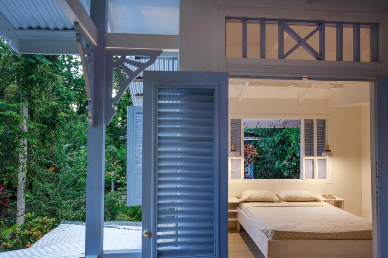 Cabinas Selvin Y Blanca Puerto Viejo de Talamanca Ngoại thất bức ảnh