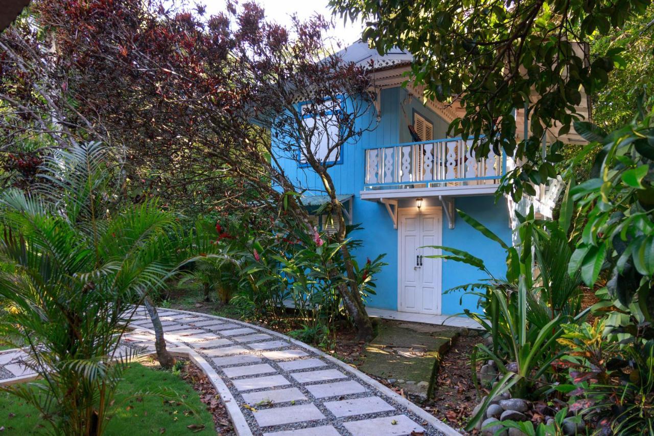 Cabinas Selvin Y Blanca Puerto Viejo de Talamanca Ngoại thất bức ảnh